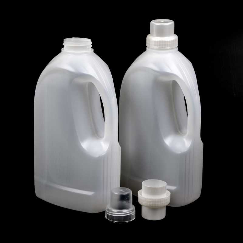 White Plastic Detergent Bottle, White Cap, 1,5 l